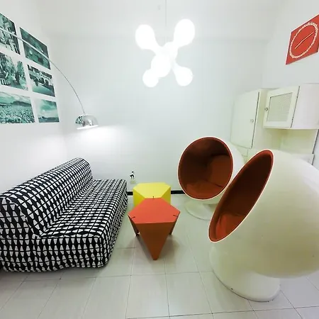 Apartment 2 Bed Close To Colosseum Rom